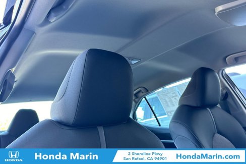 Used 2023 Toyota Camry LE image 19