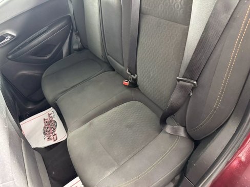 Used 2017 Chevrolet Trax LS image 34