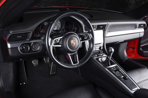 Used 2017 Porsche 911 Carrera 4S image 4