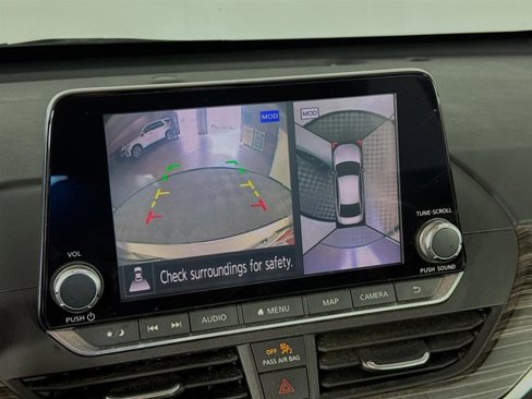 Used 2020 Nissan Altima 2.0 Platinum image 18