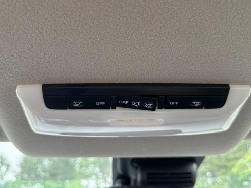 New 2025 Nissan Versa S w/ Trunk Package image 26