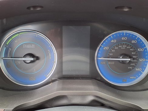 Used 2020 Subaru Crosstrek Hybrid image 18