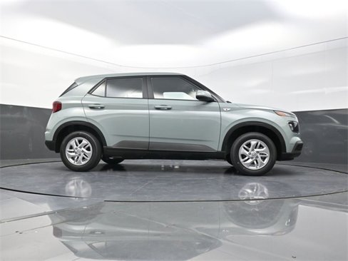 New 2025 Hyundai Venue SE image 36