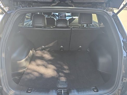 Used 2024 Jeep Compass Latitude image 13