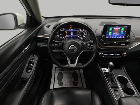 Used 2019 Nissan Altima 2.5 Platinum image 13