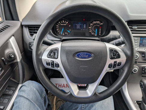 Used 2013 Ford Edge SE image 17