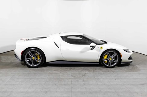 Used 2022 Ferrari 296 GTB image 5