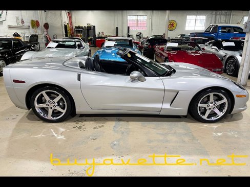 Used 2006 Chevrolet Corvette Convertible w/ Preferred Equipment Group image 9