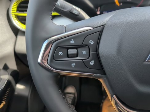 New 2025 Chevrolet Trax LT w/ LT Convenience Package image 13