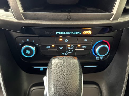 Used 2020 Ford Transit Connect XL image 23