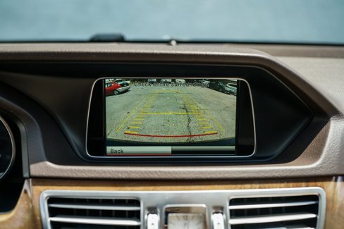 Used 2014 Mercedes-Benz E 350 4MATIC Sedan image 30
