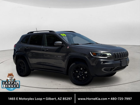 Used 2019 Jeep Cherokee Trailhawk w/ Comfort/Convenience Group image 1