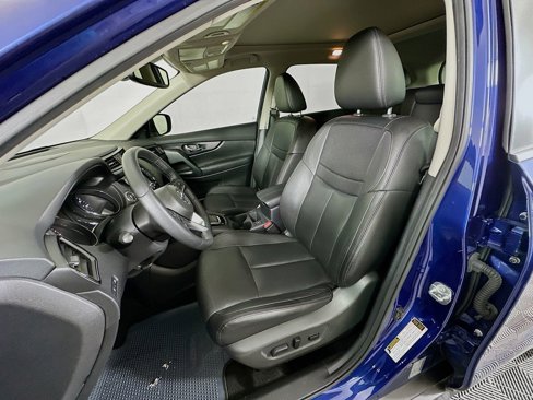 Used 2020 Nissan Rogue SL w/ Premium Package image 20