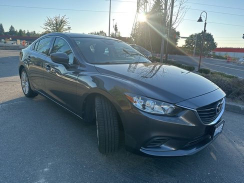 Used 2017 MAZDA MAZDA6 Touring image 2