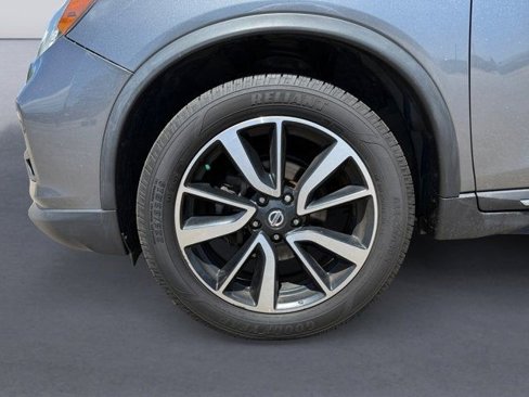 Used 2019 Nissan Rogue SL image 14