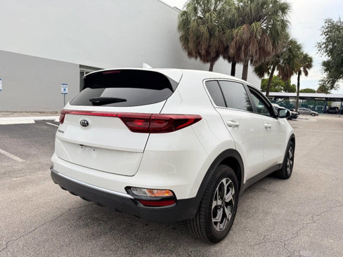 Used 2021 Kia Sportage LX image 4