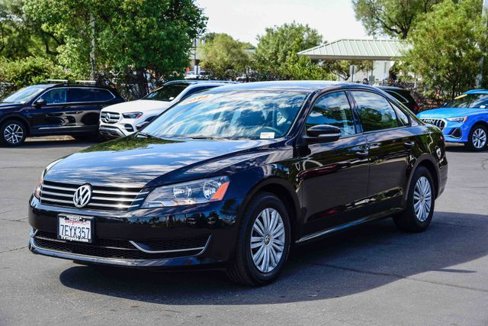 Used 2014 Volkswagen Passat 1.8T S image 3