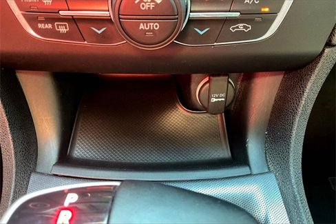 Used 2015 Dodge Charger SXT w/ Driver Confidence Group image 26