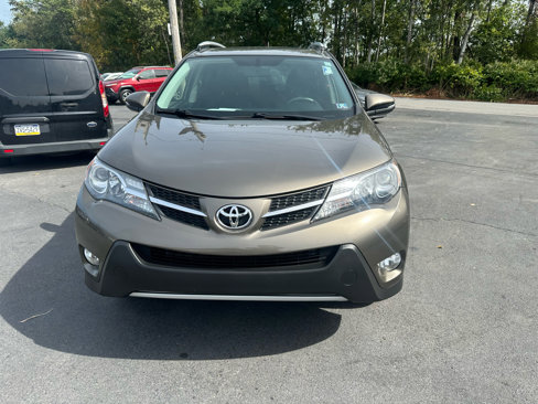 Used 2013 Toyota RAV4 XLE image 2
