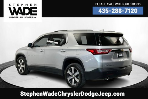 Used 2018 Chevrolet Traverse LT image 3