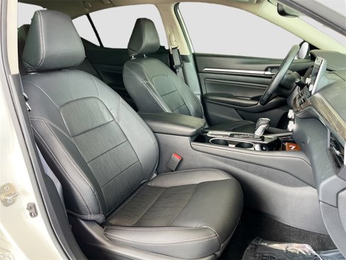 Used 2020 Nissan Altima 2.5 Platinum image 28