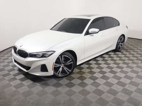 Used 2023 BMW 330i Sedan w/ Premium Package image 1