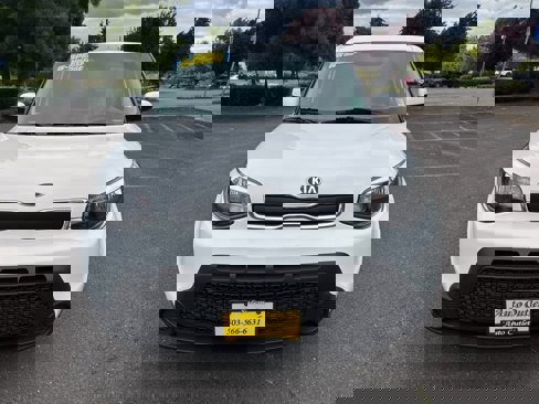 Used 2016 Kia Soul image 1