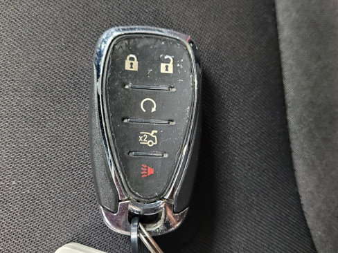 Used 2023 Chevrolet Malibu LT image 32