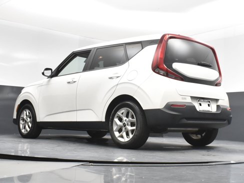 Used 2022 Kia Soul S image 12