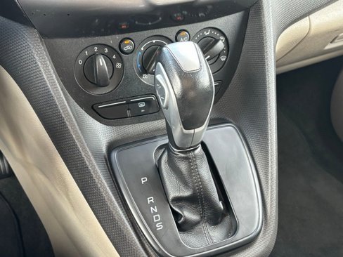 Used 2016 Ford Transit Connect XLT image 22