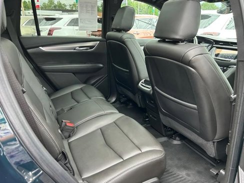 Used 2024 Cadillac XT6 Luxury image 23