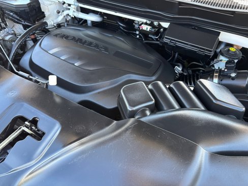 Used 2018 Honda Pilot LX image 10