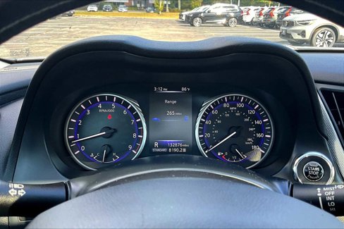 Used 2014 INFINITI Q50 Premium w/ Navigation Package image 24