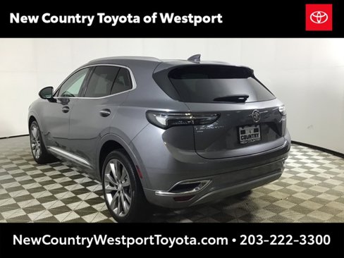Used 2021 Buick Envision Avenir w/ Technology Package II image 5