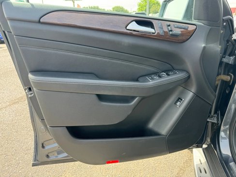 Used 2012 Mercedes-Benz ML 350 4MATIC image 24