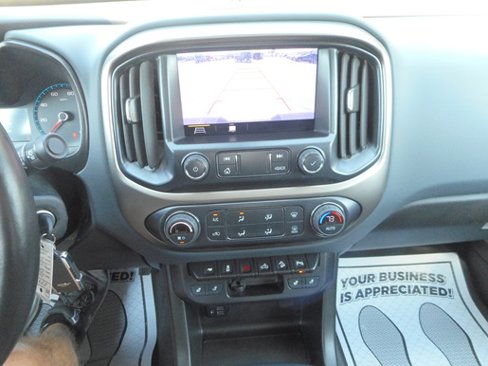Used 2022 Chevrolet Colorado Z71 image 14