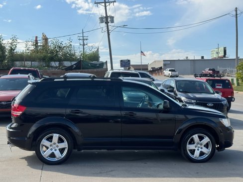 Used 2010 Dodge Journey SXT w/ Flexible Seating Group image 6