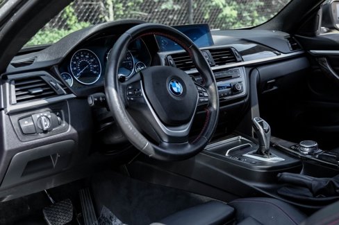 Used 2017 BMW 430i Coupe image 2