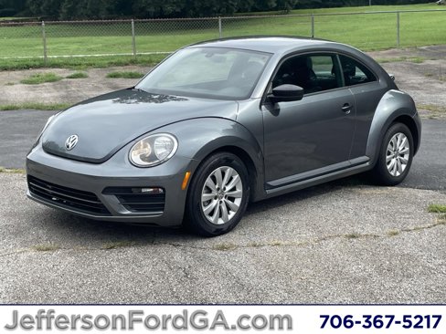 Used 2017 Volkswagen Beetle 1.8T S image 1
