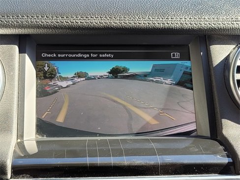 Used 2016 Land Rover LR4 HSE image 19