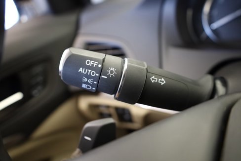 Used 2018 Acura MDX SH-AWD w/ Technology Package image 29