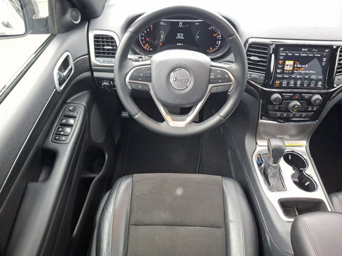 Certified 2020 Jeep Grand Cherokee Altitude image 11