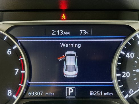 Used 2022 Nissan Sentra SV image 19