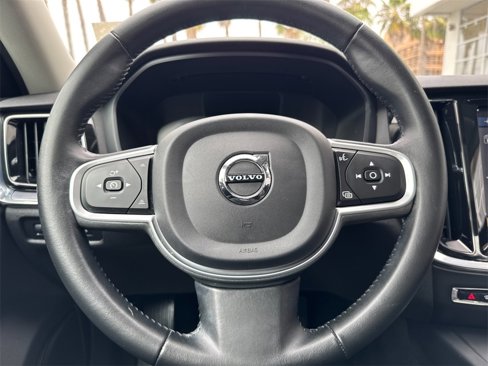 Certified 2020 Volvo S60 T5 Momentum image 21