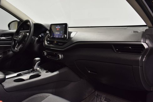 Used 2022 Nissan Altima 2.5 SV image 31