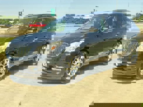 Used 2013 Buick Enclave Premium w/ Trailering Provision Package image 1
