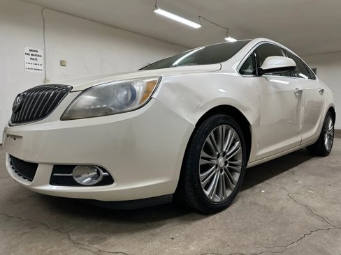 Used 2013 Buick Verano Leather image 3
