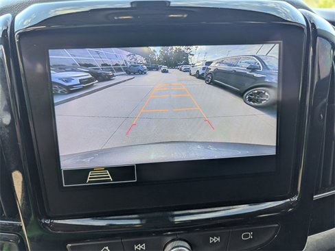 Used 2021 Chevrolet Traverse LT w/ LPO, Floor Liner Package image 17