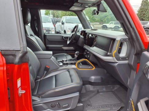 Certified 2023 Ford Bronco Badlands image 5