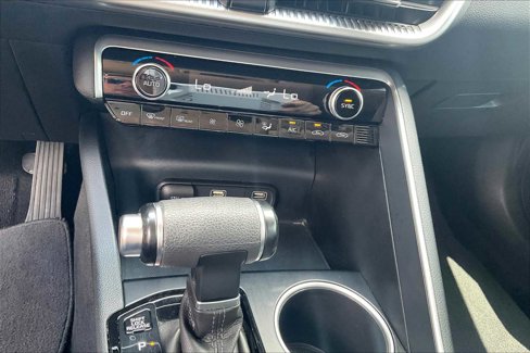 Used 2022 Kia K5 LXS image 31
